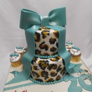 Leopard gâteau et cupcakes / Leopard cupcake cake