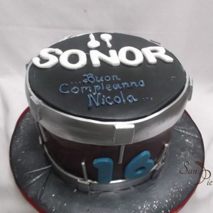 Le tambour gâteau pour Nicola