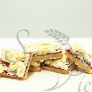 framboise et amande carré / raspberry almond squares