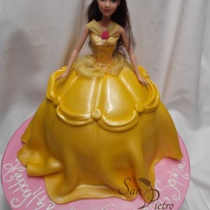 gâteau robe de Belle / Belle Dress cake for Sophia