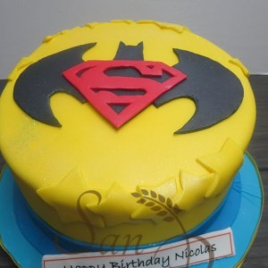 One Tier Batman and Superman Theme Cake