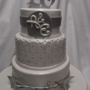 gâteau trois étages 25eime Anniversaire / 25th Anniversary three tier