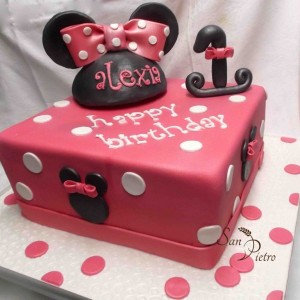 gâteau Minnie Mouse pour Alexia / Minnie Mouse cake for Alexia