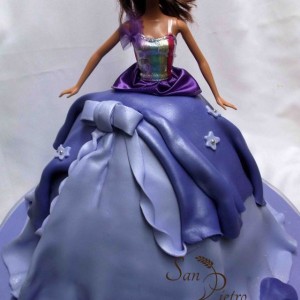 gâteau Barbie robe violet /Barbie Purple gown cake