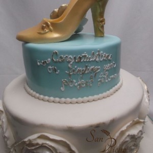 La chaussure d'or gâteau / Vintage Shoe Bridal Shower cake