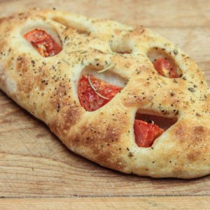 Foccacia tomate fraiches / Herbe pizza and fresh tomatoes