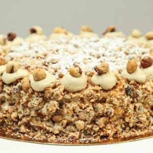 Gâteau Noisette Brutti e Buoni