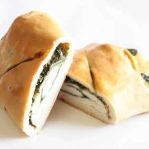 Spinach and Mozzarella Rolls
