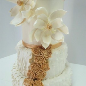Or et Ruffle / Gold and Ruffles